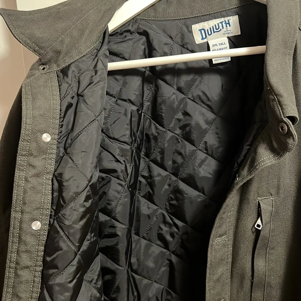 Duluth men’s jacket - Picture 3 of 6